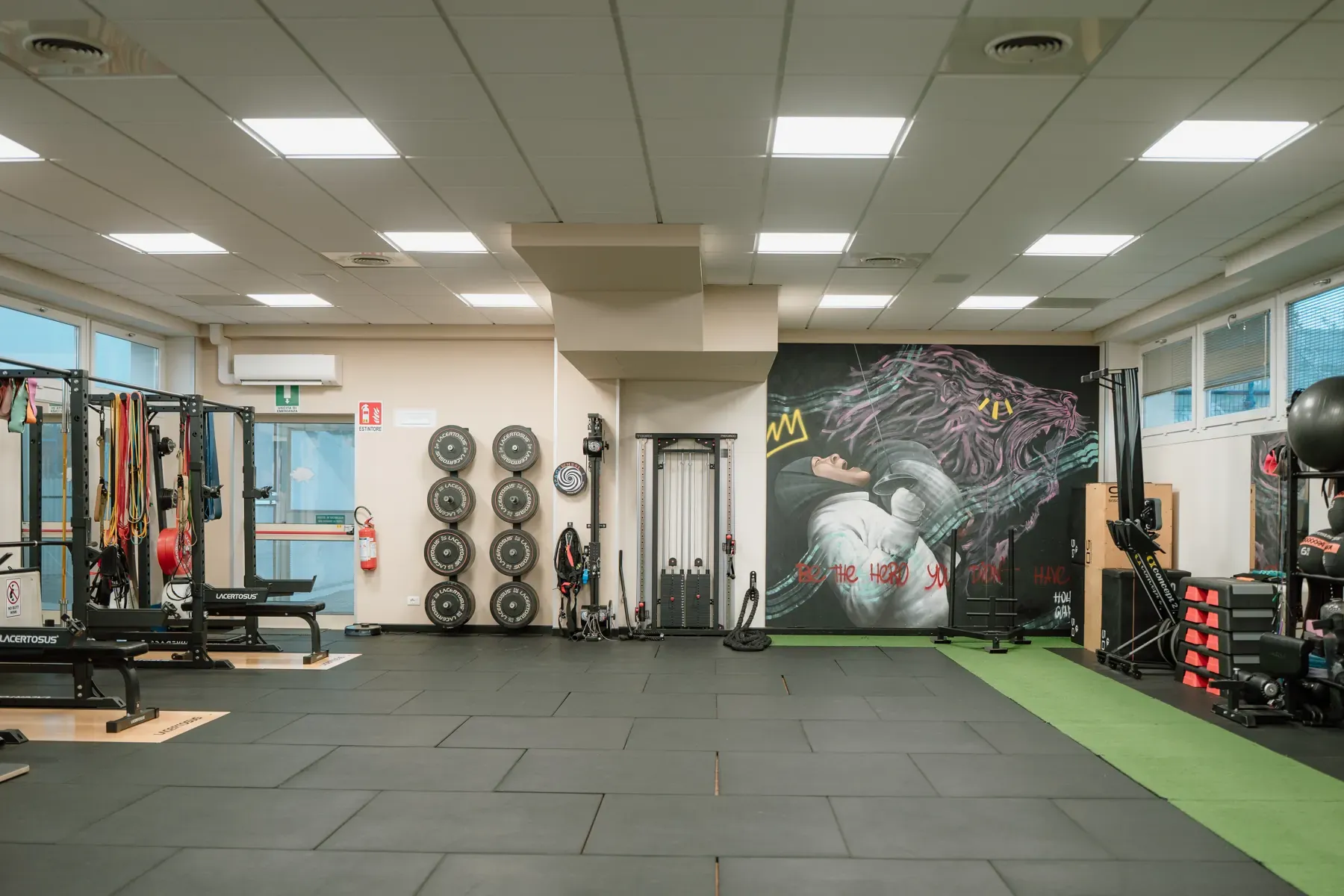 La sala BorgoFit, luminosa e attrezzata